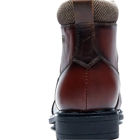 New in the box Arkbird boots - Picture 4 of 13